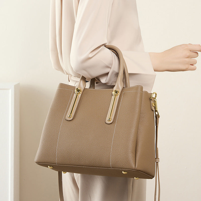 Fashion Middle-Aged Large Capacity Bag